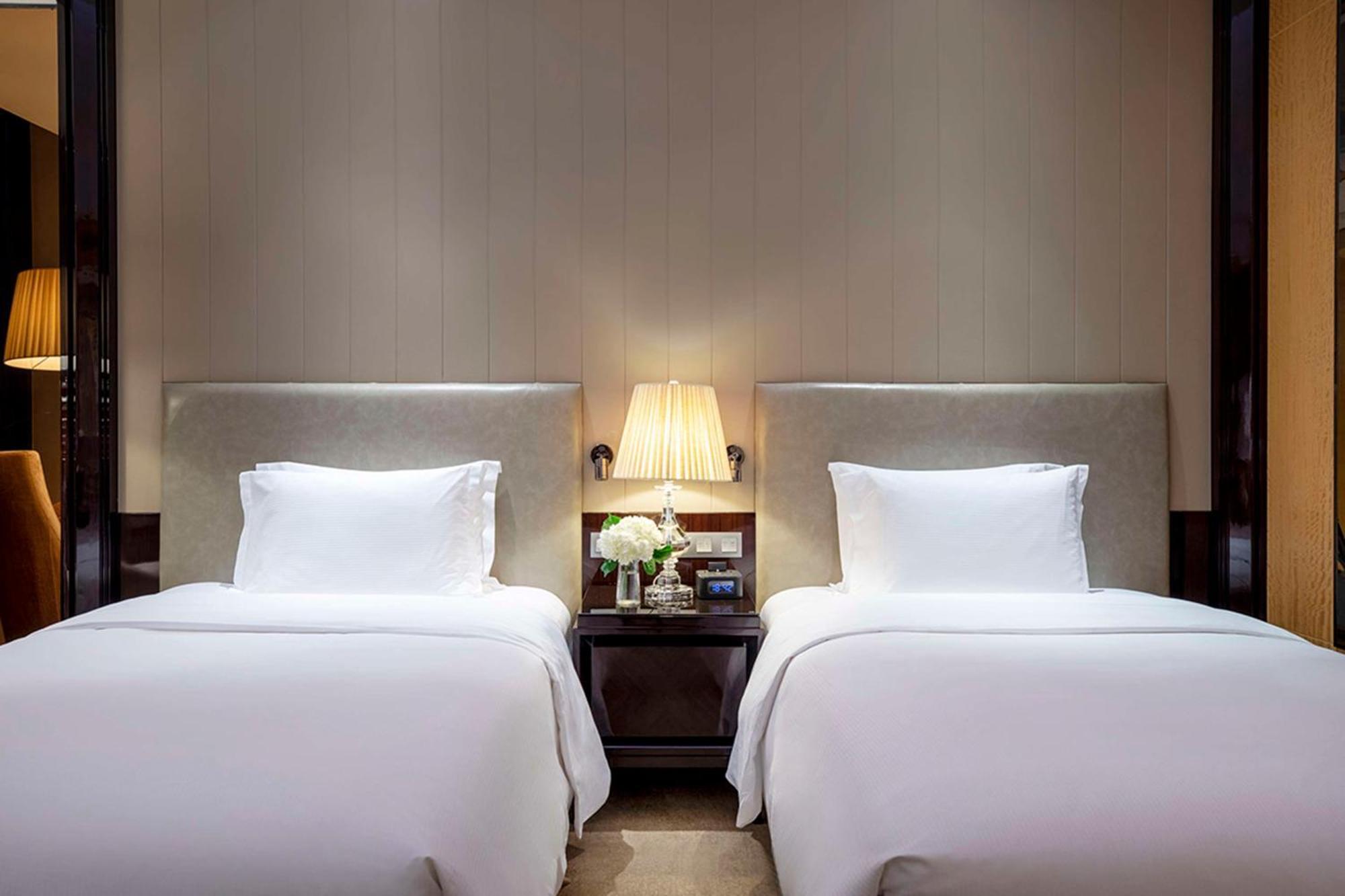 Hilton Nanjing Hotel Nanjing  Exterior photo
