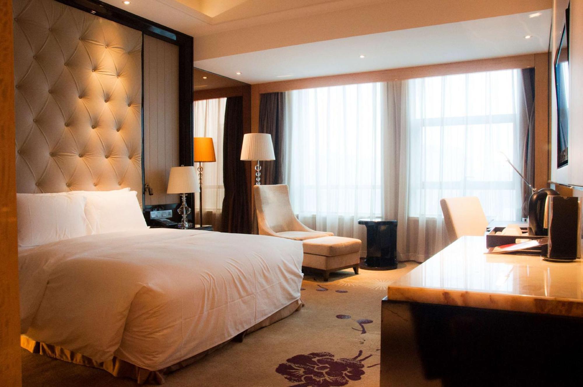 Hilton Nanjing Hotel Nanjing  Exterior photo